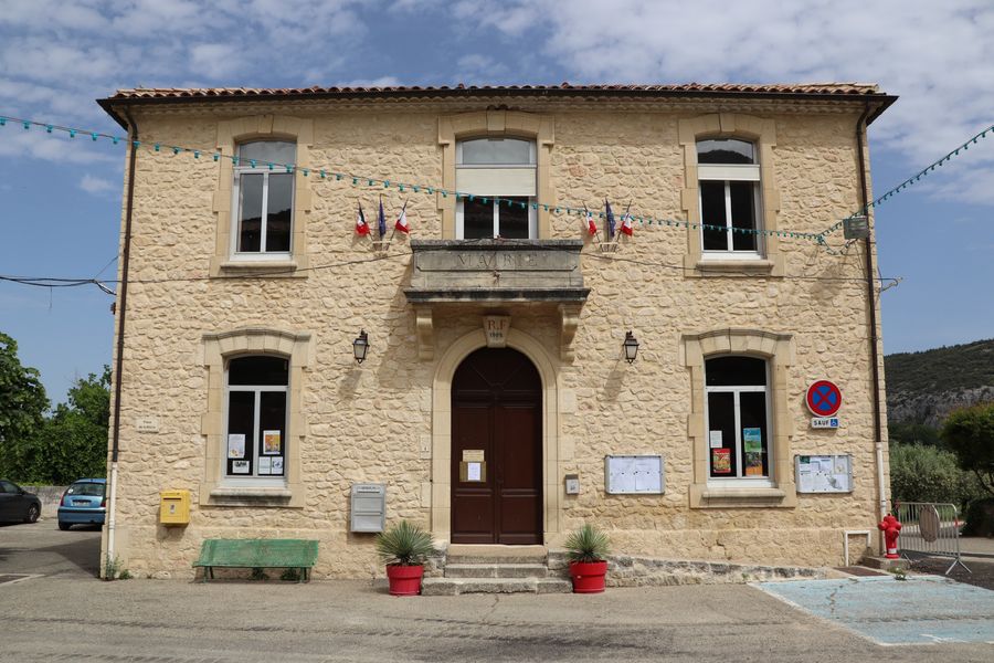 Hôtel de Ville - Beaumont-du-Ventoux